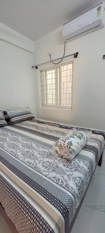 Castle Hsr Sarjapur Road Appartement Bangalore Buitenkant foto