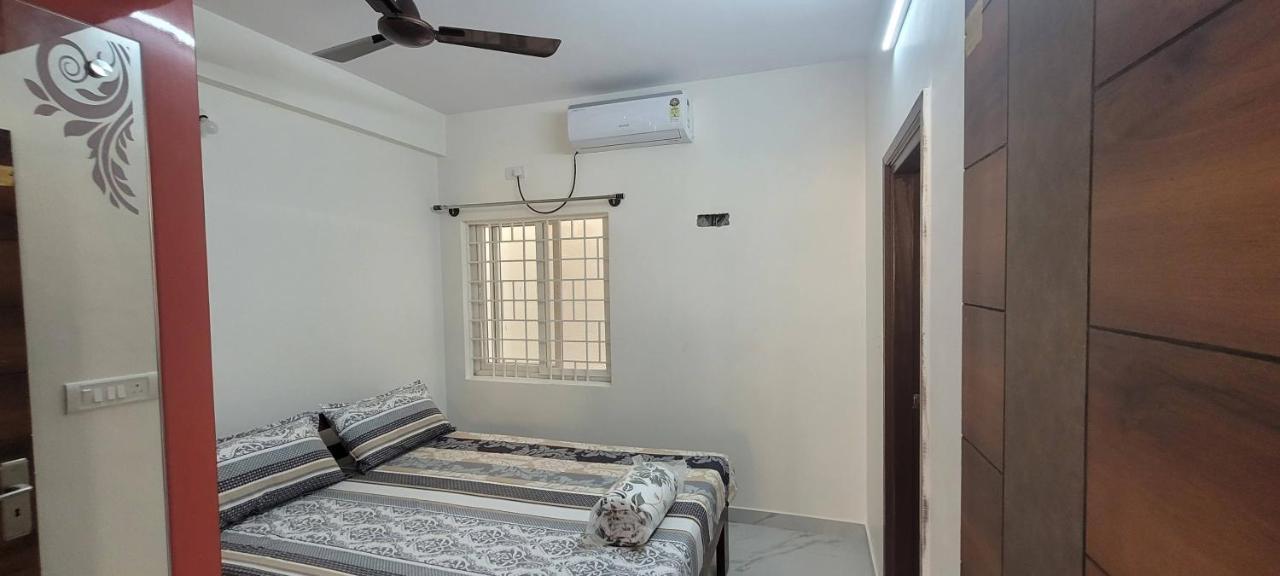 Castle Hsr Sarjapur Road Appartement Bangalore Buitenkant foto